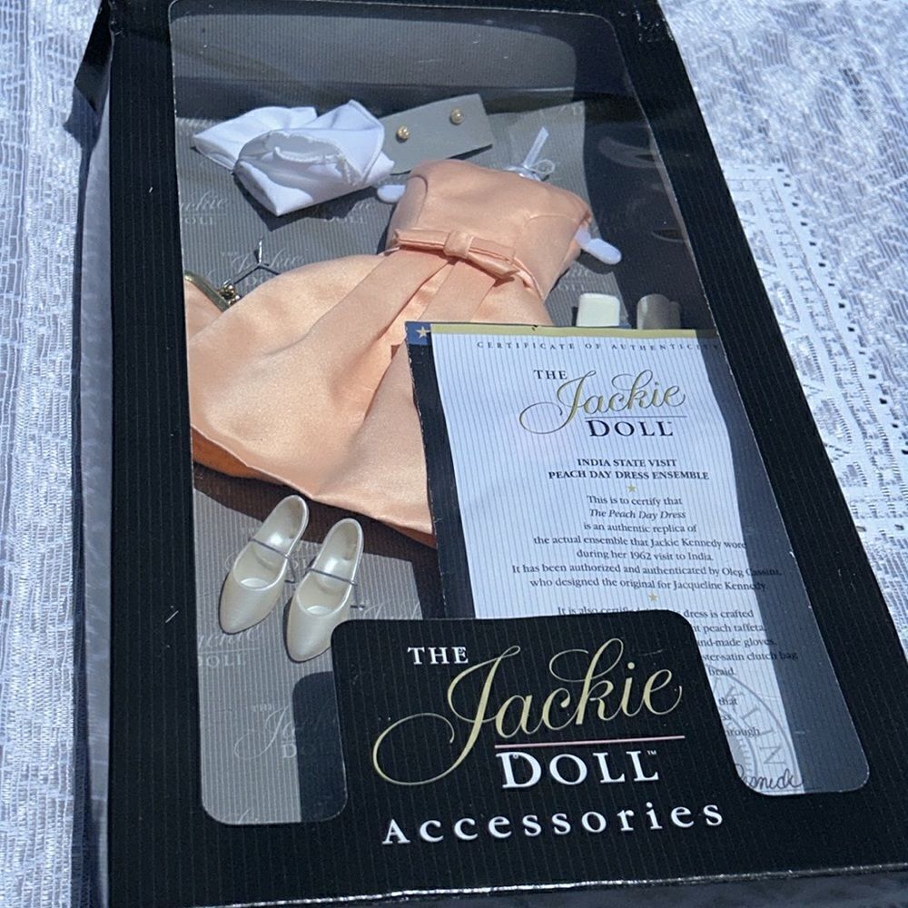 Jackie Kennedy Doll Peach 🍑 Day Dress Oleg Cassini India State Visit